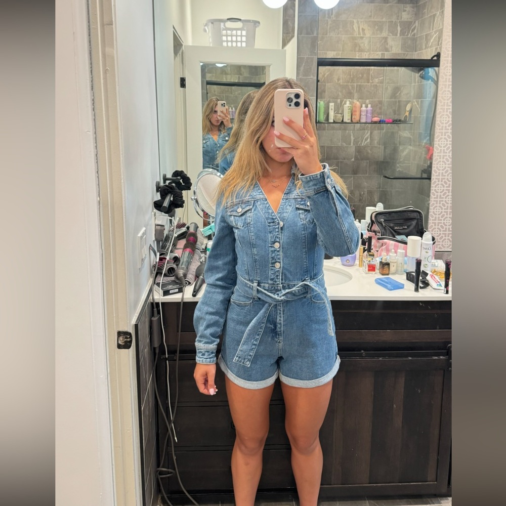 Brand new Jean outfit Paige size 4